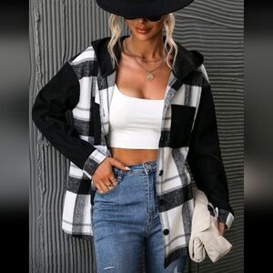 Stylish Black and White Plaid Women's Utility Jacket